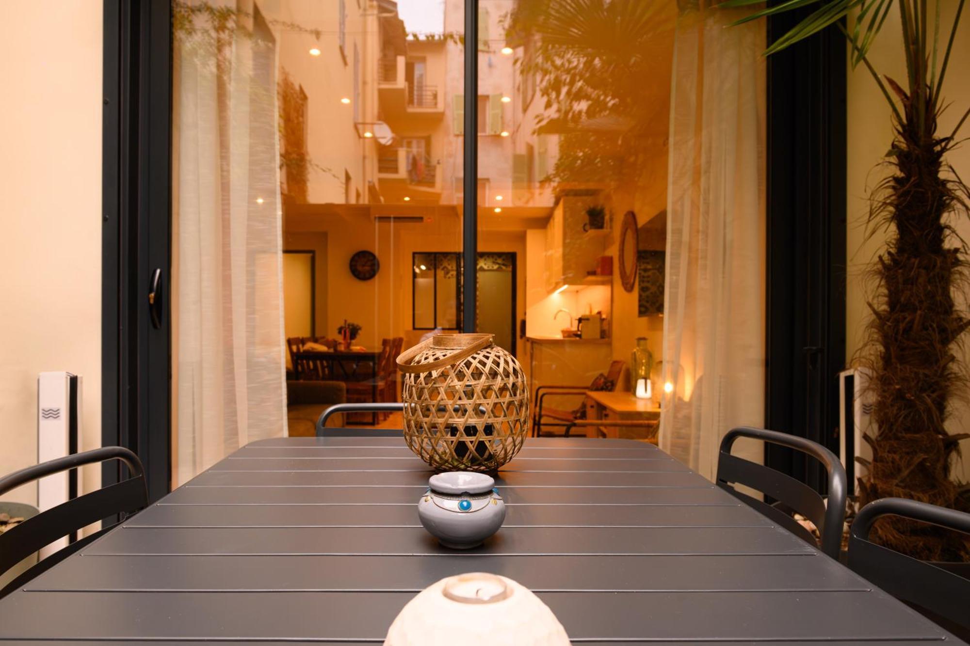 Apartment Magnifique Au Centre-ville De Nizza